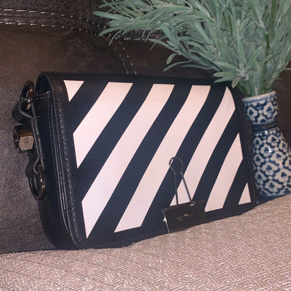 Off-White Virgil Abloh Black Diag Flap Bag Binder Clip Hex Nut Crossbody Purse